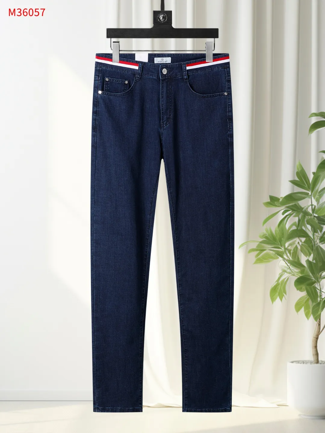 🔥🔥🔥 MONCLER NO：36057 Size ：30 To 42 yarda Lightweight jeans